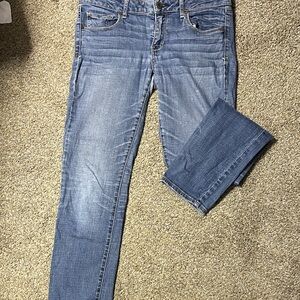American Eagle Outfitters Light Blue Skinny Jeans